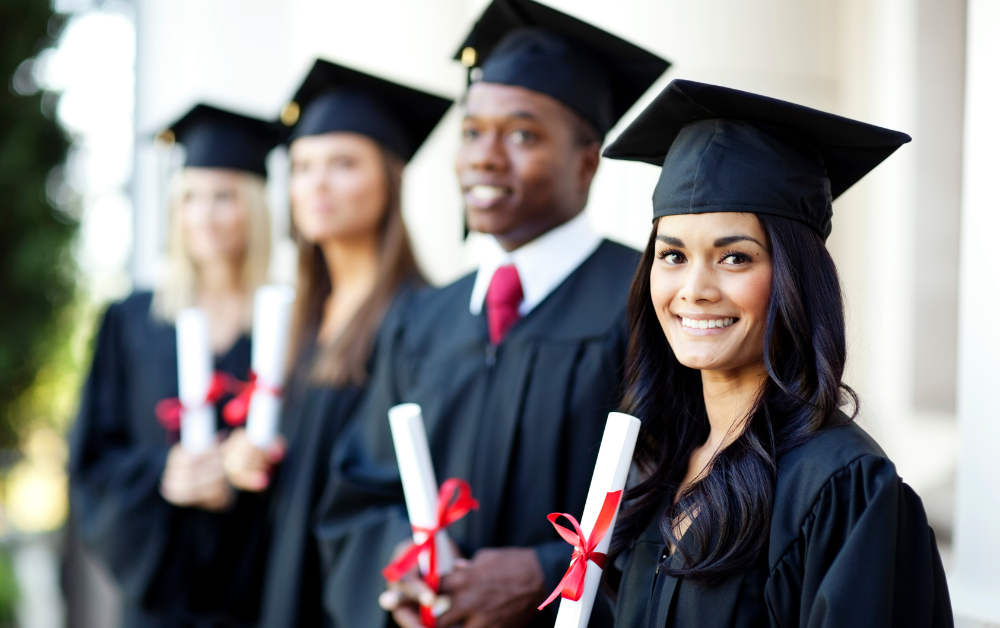 How to Help Your New College Grad Build the Foundation of Financial Success